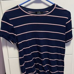 black and pink sws t shirt